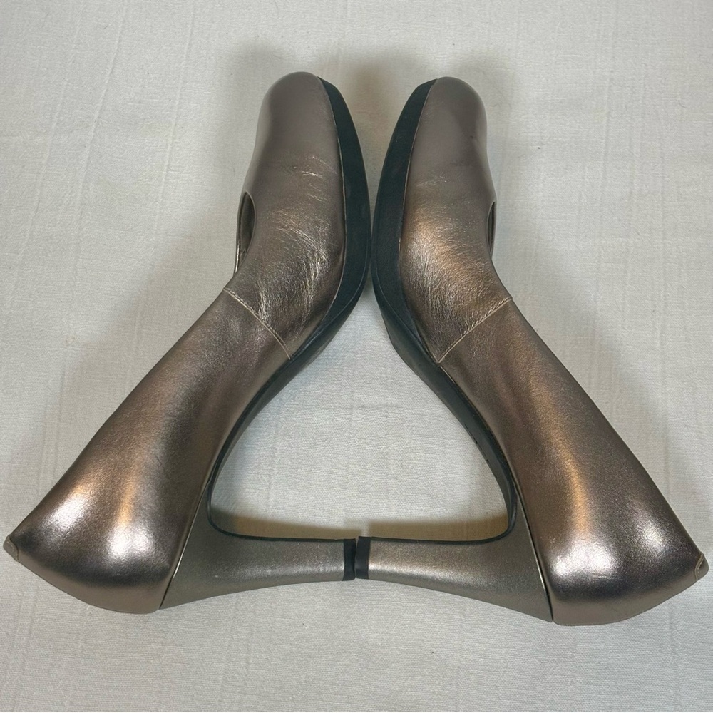Clarks Ambyr Joy High-Heeled Comfort Leather Pumps Shoes-Gold-Women Size 9 - Picture 6 of 10